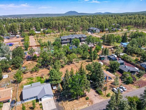 Tiny photo for 1446 W Apache Lane, Lakeside, AZ 85929 (MLS # 257487)