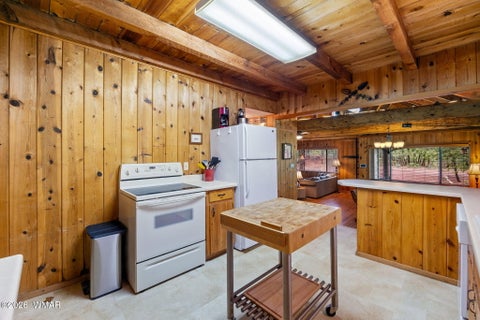Tiny photo for 676 W Rim Road, Pinetop, AZ 85935 (MLS # 262997)