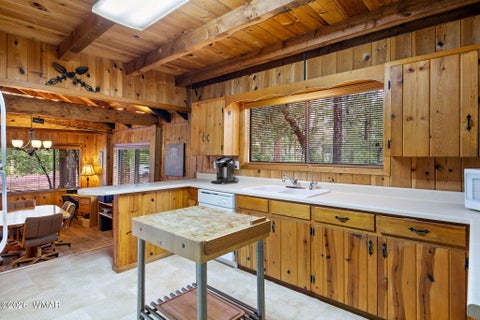 Tiny photo for 676 W Rim Road, Pinetop, AZ 85935 (MLS # 262997)