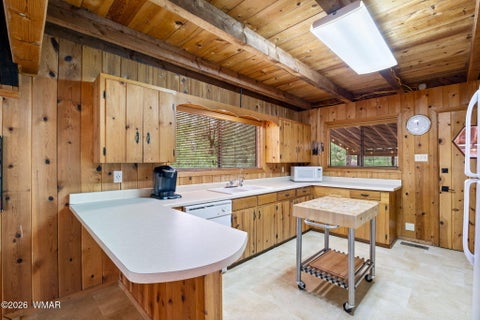 Tiny photo for 676 W Rim Road, Pinetop, AZ 85935 (MLS # 262997)