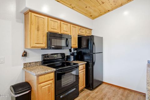 Tiny photo for 1921 N Bison Ridge Trail, Show Low, AZ 85901 (MLS # 258412)
