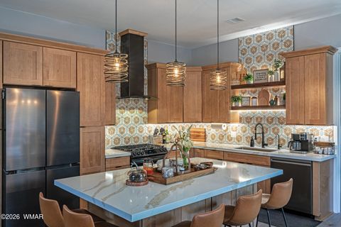 Tiny photo for 610 S Mountain Pines Avenue, Show Low, AZ 85901 (MLS # 260650)