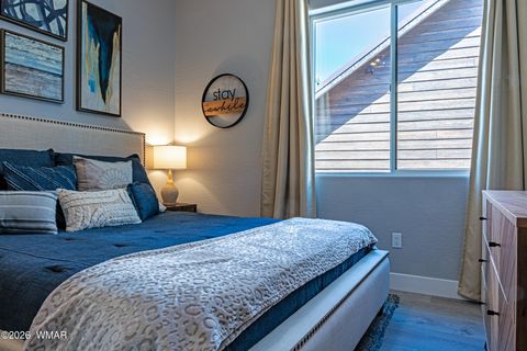 Tiny photo for 610 S Mountain Pines Avenue, Show Low, AZ 85901 (MLS # 260650)