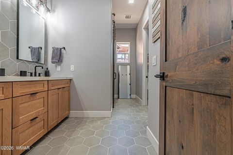 Tiny photo for 610 S Mountain Pines Avenue, Show Low, AZ 85901 (MLS # 260650)