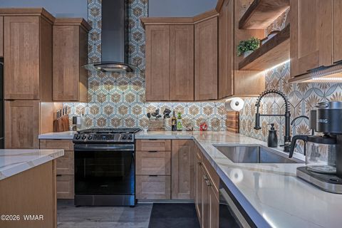 Tiny photo for 610 S Mountain Pines Avenue, Show Low, AZ 85901 (MLS # 260650)
