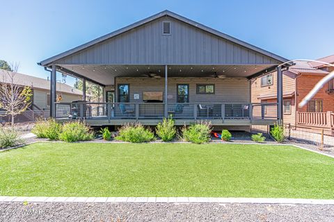 Tiny photo for 610 S Mountain Pines Avenue, Show Low, AZ 85901 (MLS # 260650)