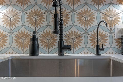 Tiny photo for 610 S Mountain Pines Avenue, Show Low, AZ 85901 (MLS # 260650)