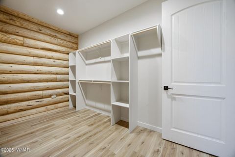 Tiny photo for 30 S Bench Circle, Show Low, AZ 85901 (MLS # 257936)