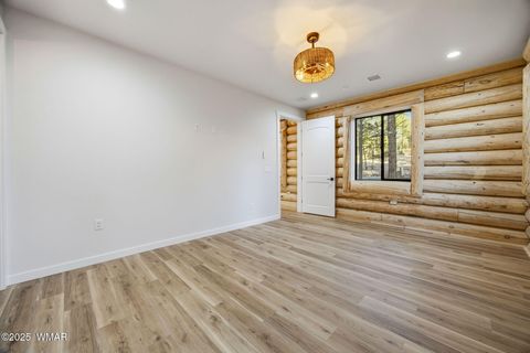 Tiny photo for 30 S Bench Circle, Show Low, AZ 85901 (MLS # 257936)