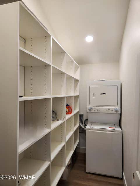 Tiny photo for 2053 Thousand Pines Drive, Overgaard, AZ 85933 (MLS # 261983)