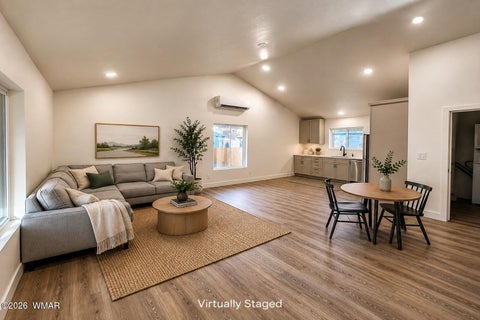 Photo of 2053 Thousand Pines Drive, Overgaard, AZ 85933 (MLS # 261983)