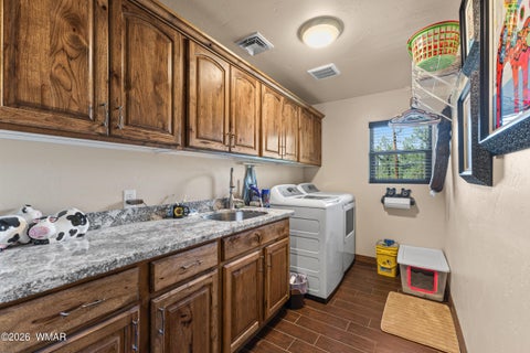 Tiny photo for 200 W Long Leaf Drive, Lakeside, AZ 85929 (MLS # 261652)