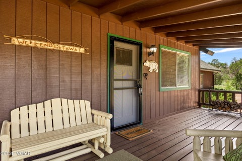 Tiny photo for 3351 Apache Drive, Overgaard, AZ 85933 (MLS # 262571)