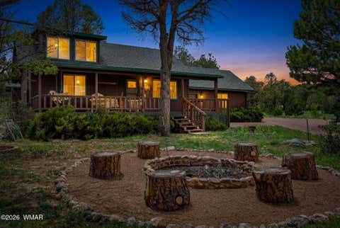 Photo of 3351 Apache Drive, Overgaard, AZ 85933 (MLS # 262571)