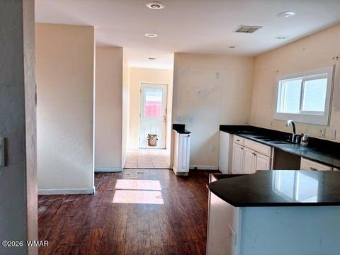 Tiny photo for 415 W Florida Street, Holbrook, AZ 86025 (MLS # 259072)