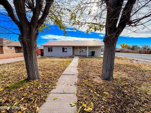 Tiny photo for 415 W Florida Street, Holbrook, AZ 86025 (MLS # 259072)