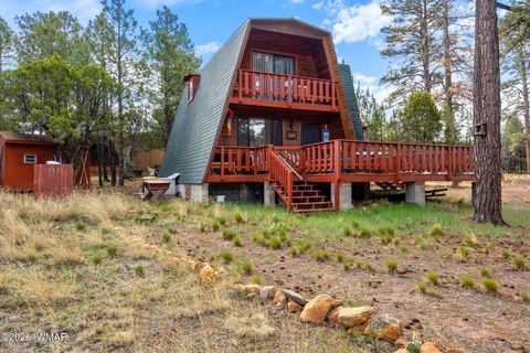 Photo of 2921 Breezy Pine Drive, Overgaard, AZ 85933 (MLS # 260630)