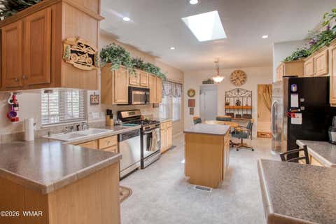 Tiny photo for 2040 W Pineview Drive, Show Low, AZ 85901 (MLS # 261172)
