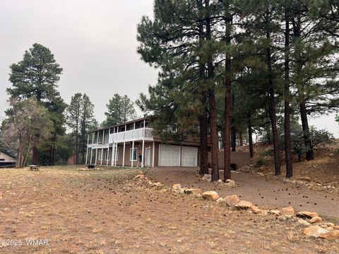 Tiny photo for 201 S 6Th Place, Show Low, AZ 85901 (MLS # 257403)