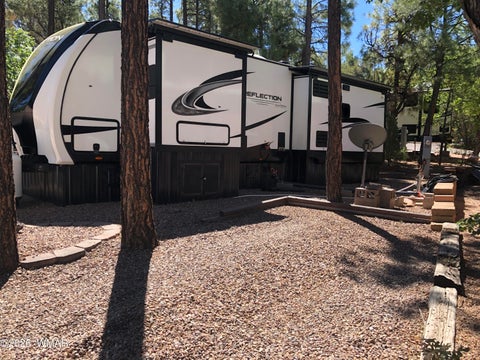 Tiny photo for 2191 E Broken Arrow Lane, Show Low, AZ 85901 (MLS # 261155)