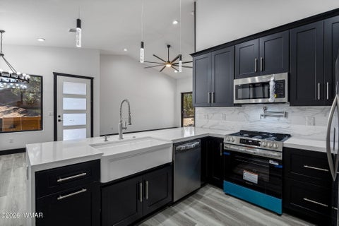 Tiny photo for 2755 W Villa Loop, Show Low, AZ 85901 (MLS # 261184)