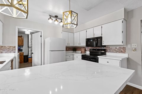 Tiny photo for 960 N 32Nd Avenue, Show Low, AZ 85901 (MLS # 257762)