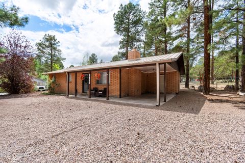 Tiny photo for 960 N 32Nd Avenue, Show Low, AZ 85901 (MLS # 257762)