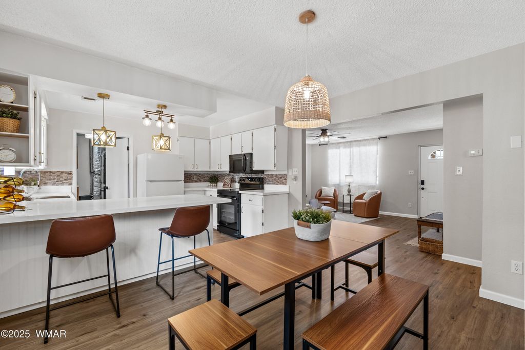 Photo for 960 N 32Nd Avenue, Show Low, AZ 85901 (MLS # 257762)