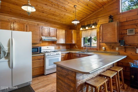 Tiny photo for 2926 Homestead Drive, Overgaard, AZ 85933 (MLS # 263018)