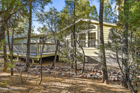 Photo of 2041 W Hacienda Way, Show Low, AZ 85901 (MLS # 260036)