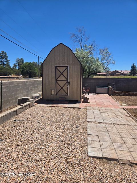 Tiny photo for 853 S Hunters Run, Show Low, AZ 85901 (MLS # 261659)