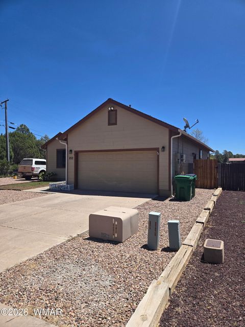 Tiny photo for 853 S Hunters Run, Show Low, AZ 85901 (MLS # 261659)