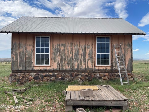 Tiny photo for 1292 County Road, Concho, AZ 85924 (MLS # 262900)