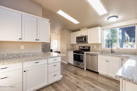 Tiny photo for 430 Timber Ridge Loop, Show Low, AZ 85901 (MLS # 256652)