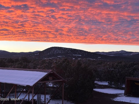 Tiny photo for 26 Palomino Place, Vernon, AZ 85940 (MLS # 261426)