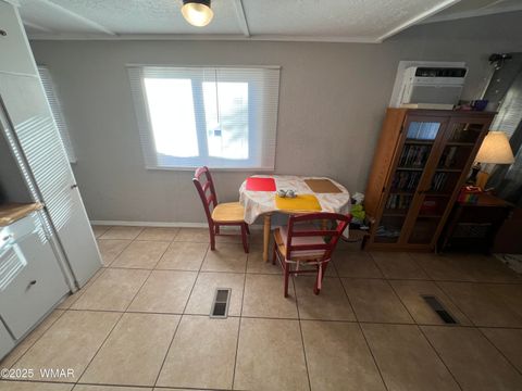 Tiny photo for 362 N 5Th Avenue, Holbrook, AZ 86025 (MLS # 258874)