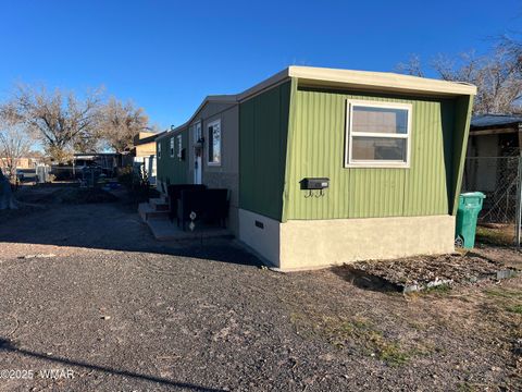 Tiny photo for 362 N 5Th Avenue, Holbrook, AZ 86025 (MLS # 258874)
