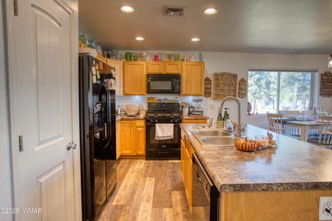 Tiny photo for 40 N Canyon Dr Dr, Show Low, AZ 85901 (MLS # 258453)
