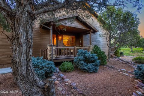 Photo of 2831 W Villa Loop, Show Low, AZ 85901 (MLS # 258349)
