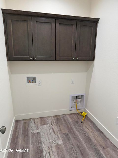 Tiny photo for 281 White Fir Ln, Show Low, AZ 85901 (MLS # 260196)