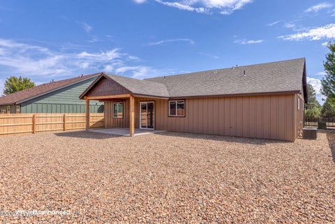 Tiny photo for 5320 S Lake Mountain Drive, Show Low, AZ 85901 (MLS # 262951)