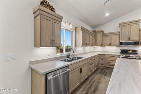 Tiny photo for 1030 N Crown Circle, Taylor, AZ 85939 (MLS # 262101)