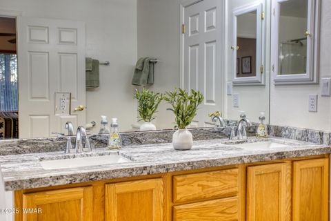 Tiny photo for 2500 Pinewood Lane Ln, Pinetop, AZ 85935 (MLS # 258298)