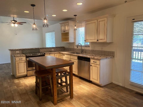 Tiny photo for 1541 N Fairway Drive, Show Low, AZ 85901 (MLS # 261255)