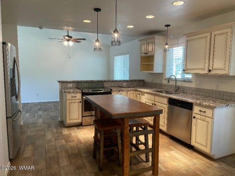 Tiny photo for 1541 N Fairway Drive, Show Low, AZ 85901 (MLS # 261255)
