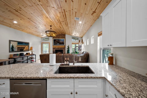 Tiny photo for 3050 W Black Oak Loop, Show Low, AZ 85901 (MLS # 261916)