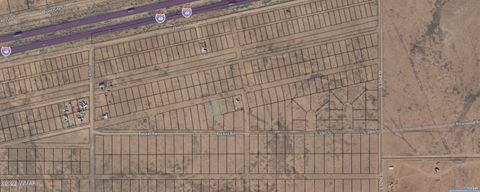 Tiny photo for 7943 Roulette Avenue, Holbrook, AZ 86025 (MLS # 241913)