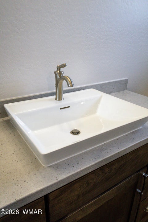 Tiny photo for 1020 N Hillshire Circle, Taylor, AZ 85939 (MLS # 260737)