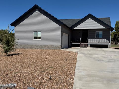 Photo of 7092 Shilo Trail, Show Low, AZ 85901 (MLS # 258268)