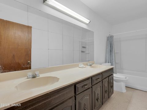 Tiny photo for 109 Encanto Drive, Holbrook, AZ 86025 (MLS # 257358)